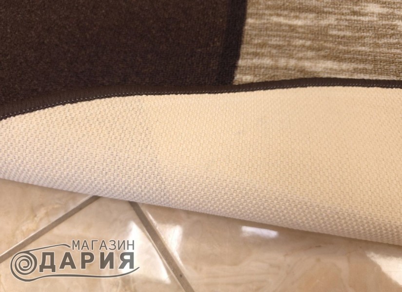 Мокетен килим ERIKA 8012 brown елипса