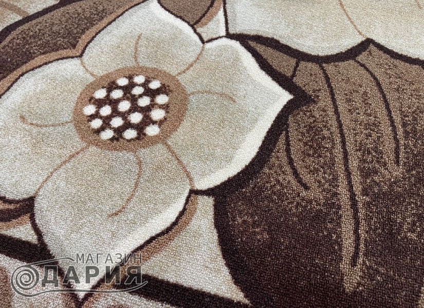 Мокетен килим 78 brown