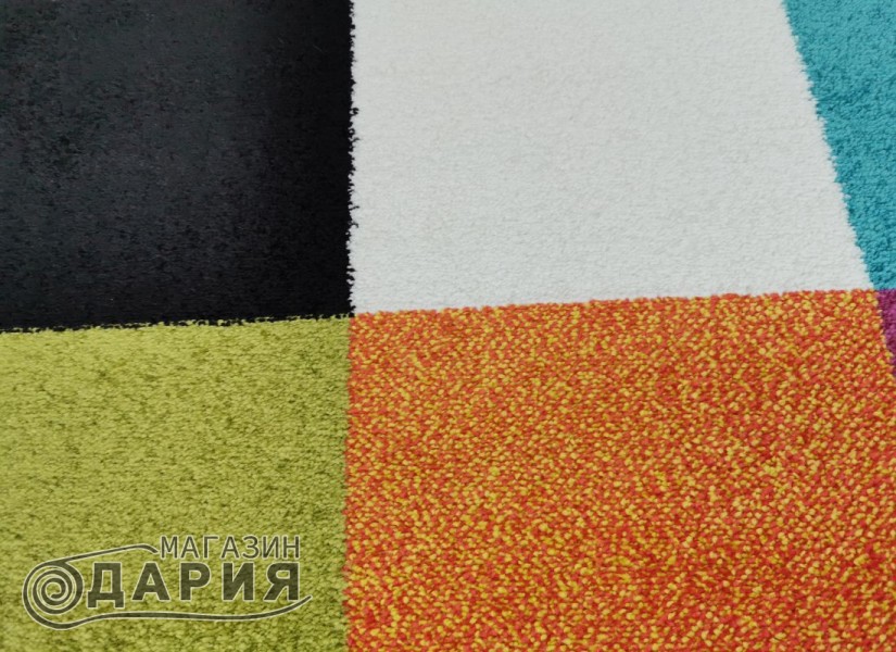 Тъкан килим PLAY 08AMP