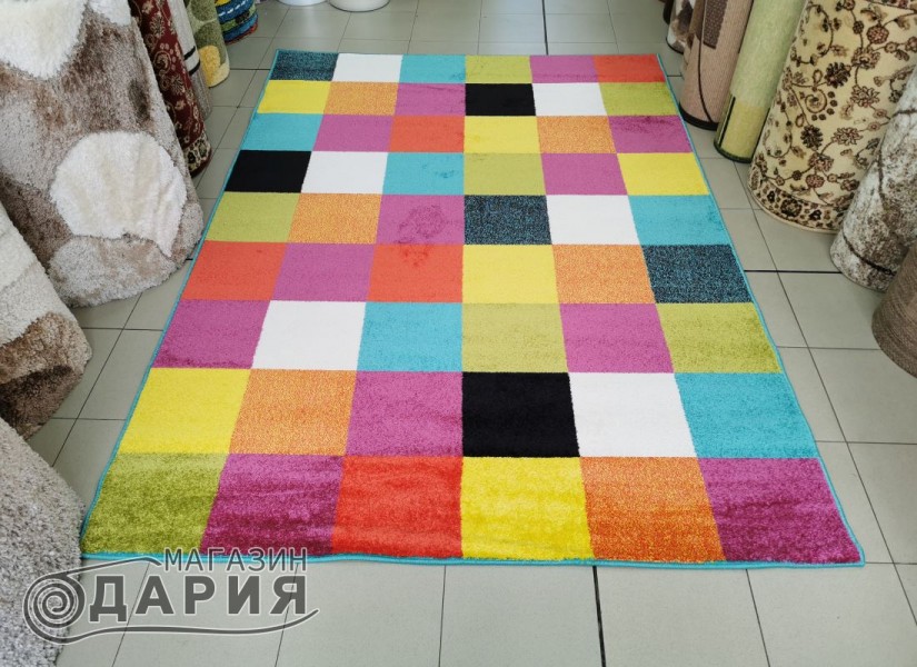 Тъкан килим PLAY 08AMP
