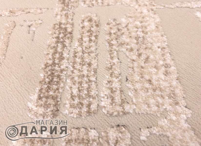 Тъкан килим AMORE 193 beige