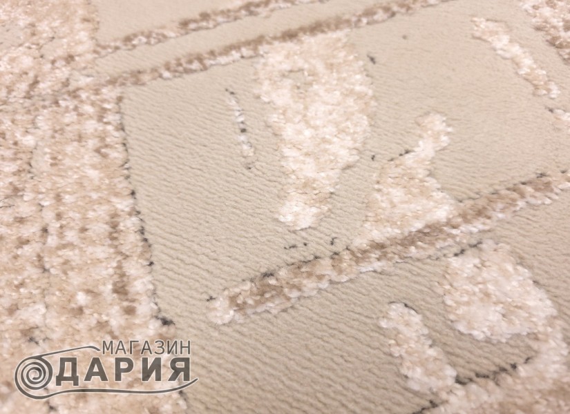 Тъкан килим AMORE 193 beige