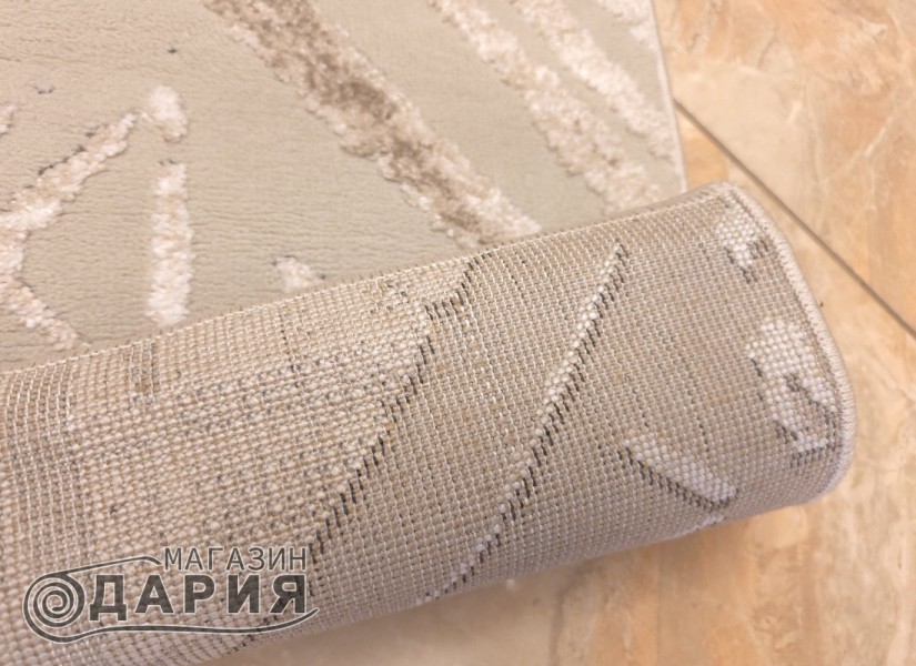 Тъкан килим AMORE 193 beige