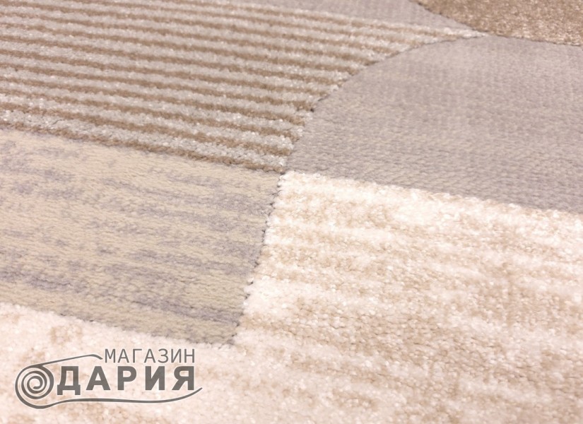 Тъкан килим AMORE 238 cream/beige
