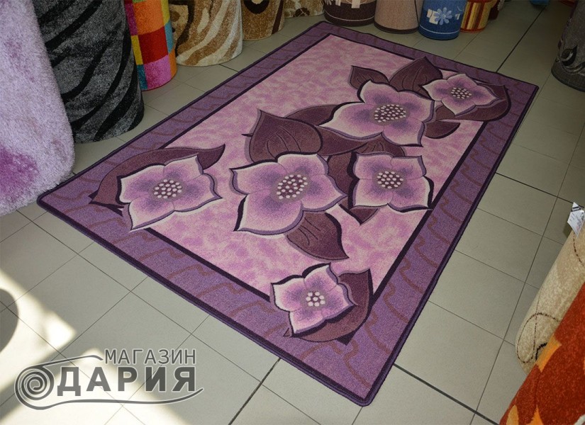 Мокетен килим 78 violet